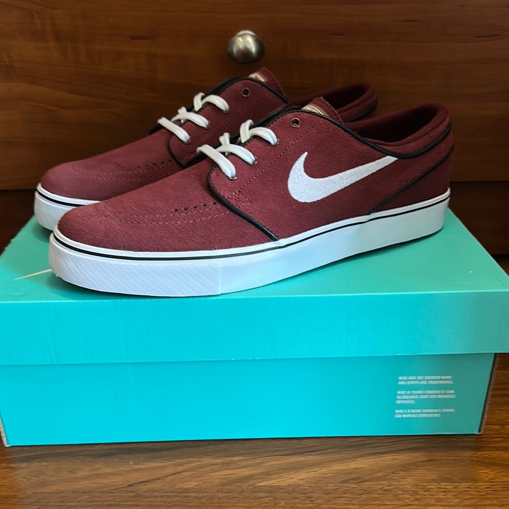 NEW Nike SB Stefan Janoski OG Red Earth